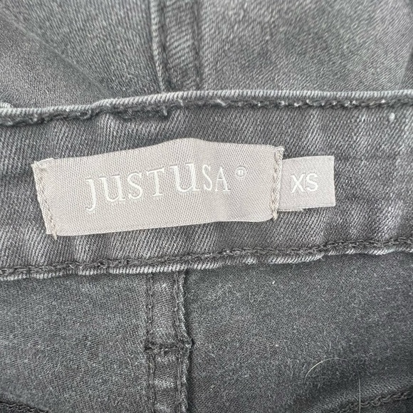 Just USA Black Cut Off Distressed Denim Jean Shorts Size XS Women’s - Picture 2 of 5